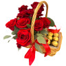 Корзина с красными розами + Ferrero Rocher